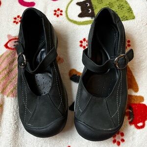 Black Keen MaryJanes.